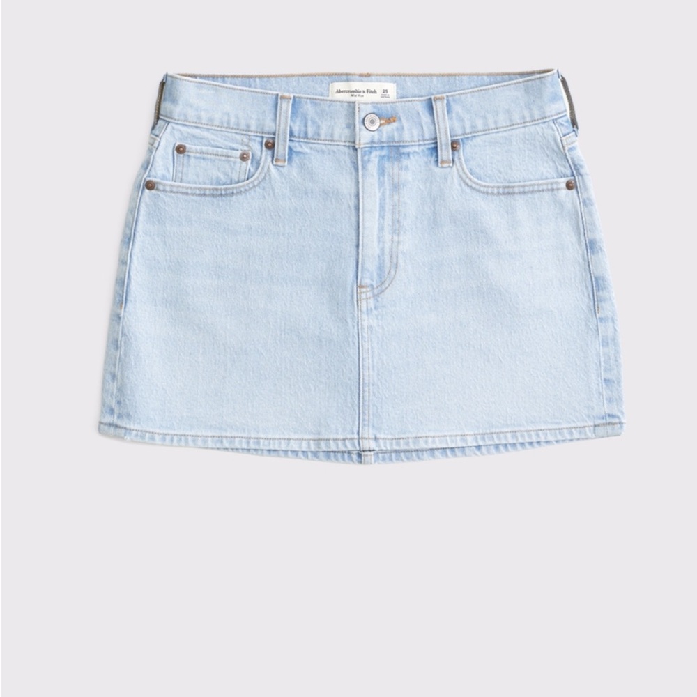 Abercrombie Mid Rise Light Wash Denim Mini Skirt